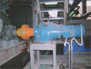 用于燒結(jié)廠圓輥給料機(jī)